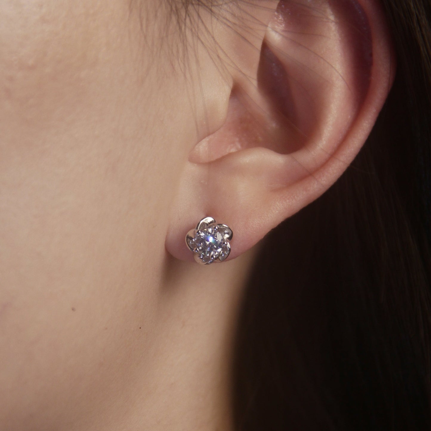SEROPHELIA EAR STUDS