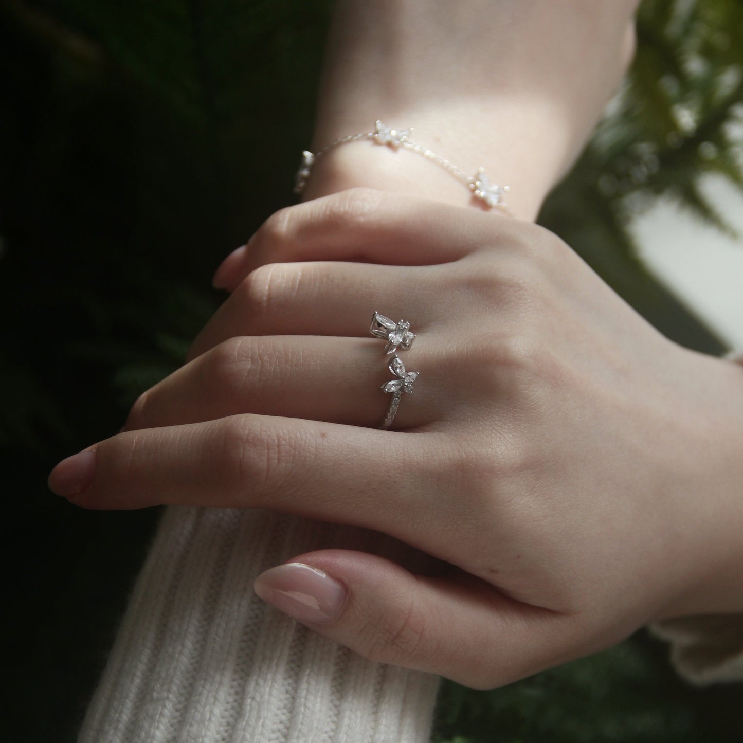 BUTTERFLY RING