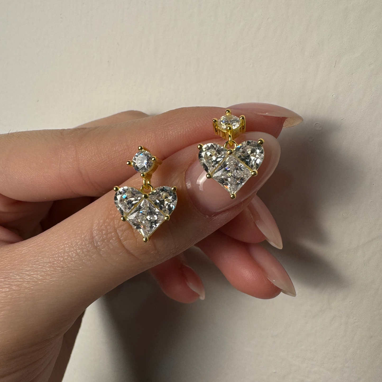 PIE CUT HEART EARRINGS