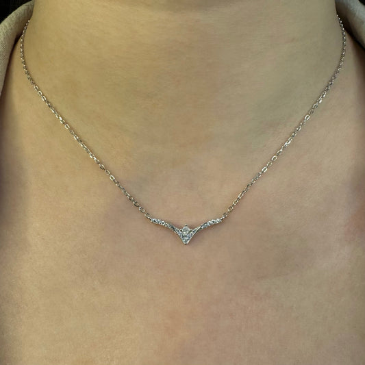 V-SHAPE DIAMOND NECKLACE