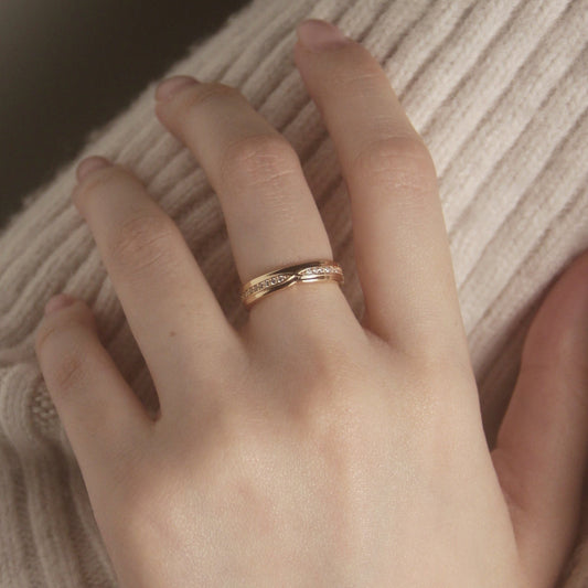 CHAMPAGNE GOLD DIAMOND RING