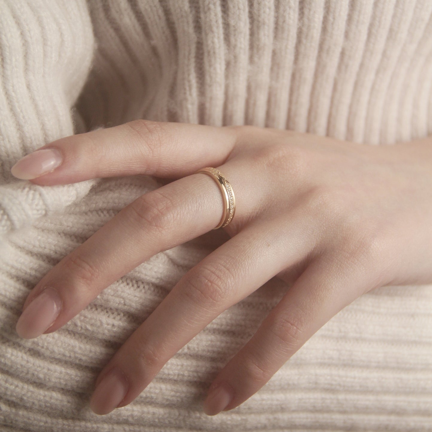 CHAMPAGNE GOLD DIAMOND RING