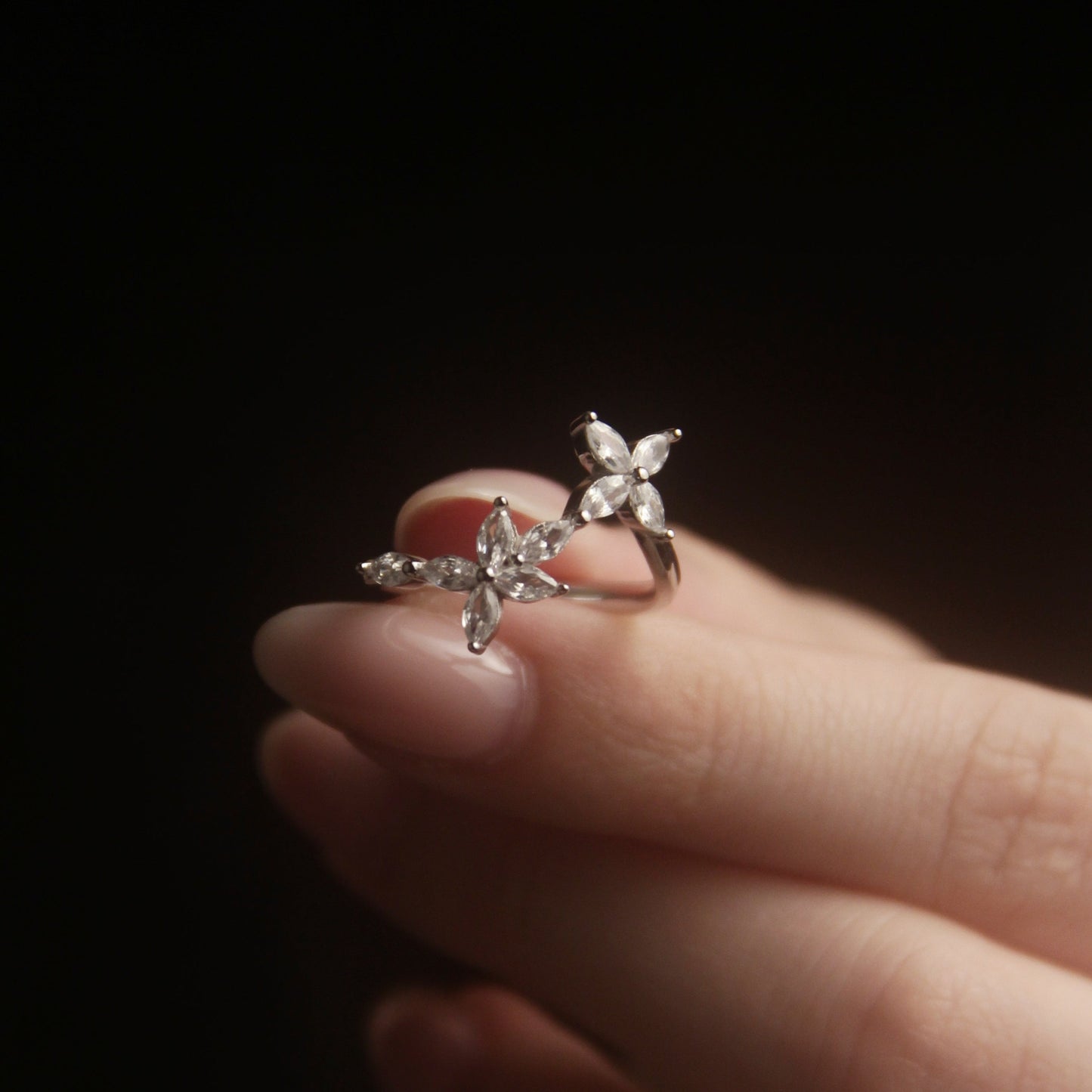 BLOSSOM DIAMOND RING