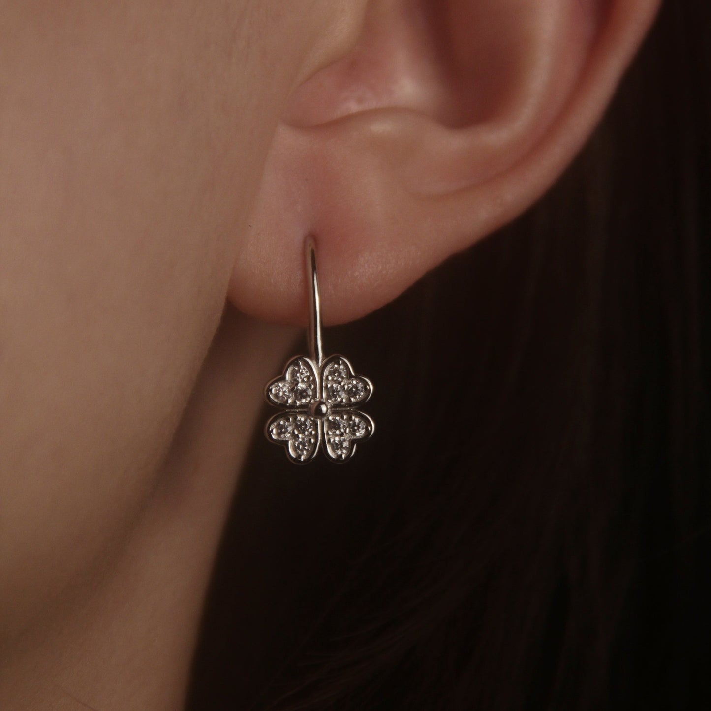 CLOVER DIAMOND EARRINGS