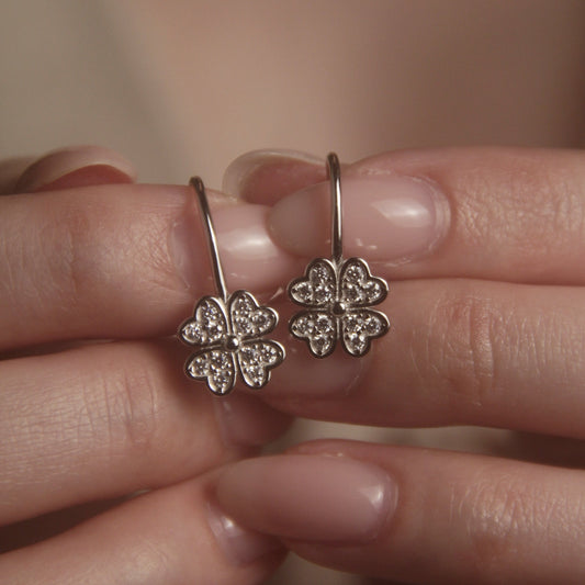 CLOVER DIAMOND EARRINGS